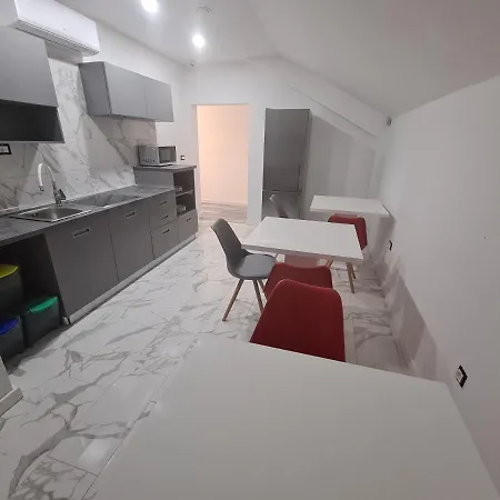 Stadion - Hostel Zadar