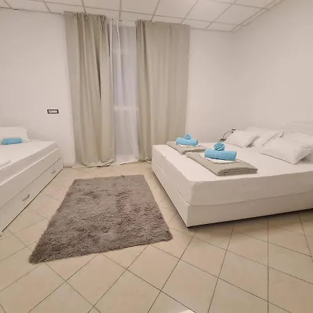Hostel Stadion -
