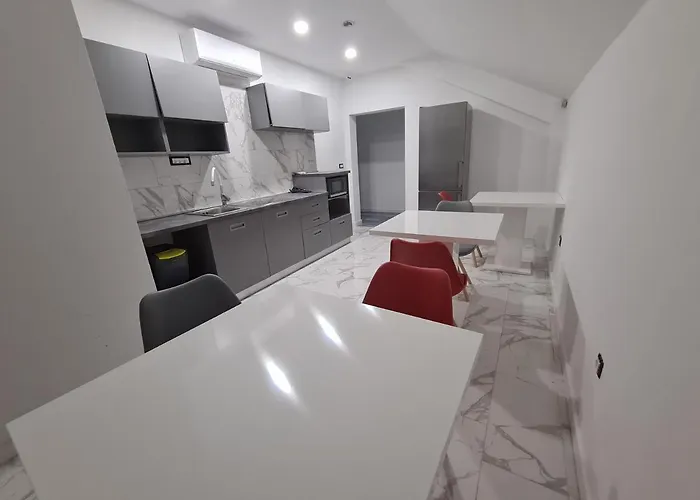 Хостел Stadion - *